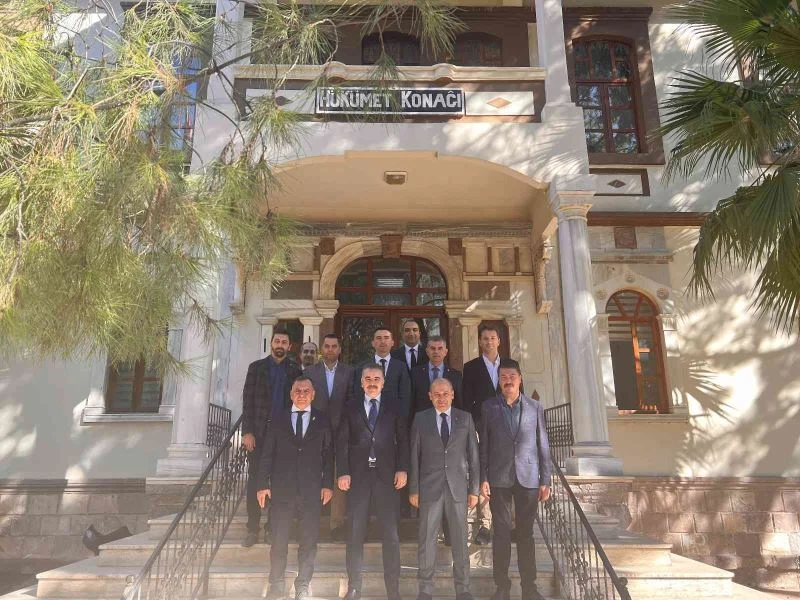 Edremit Ticaret Odası yönetiminden kaymakama ziyaret
