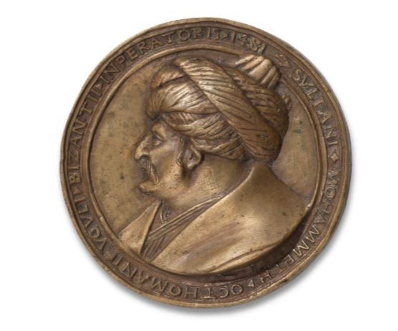 Fatih Sultan Mehmet’in resmedildiği madalyon 38 bin sterline satıldı
