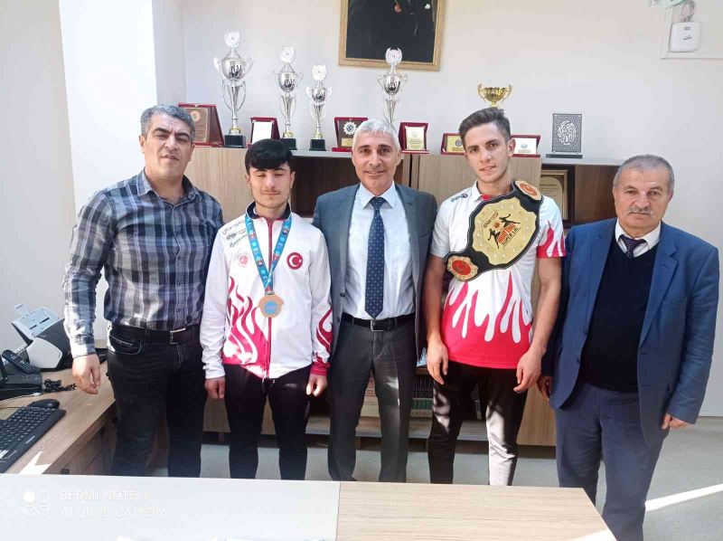 Bitlisli sporculardan büyük başarı
