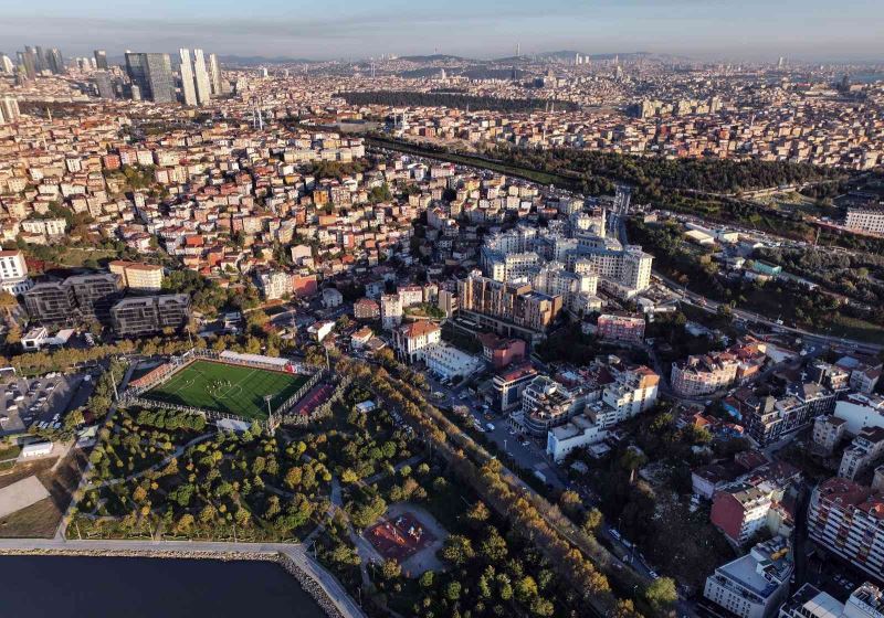 Şakir Zümre’nin torunu Ahmet Hüsnü Humbaracıbaşı: ”Selçuk Bayraktar ve SİHA’ları çok başarılı buluyorum”
