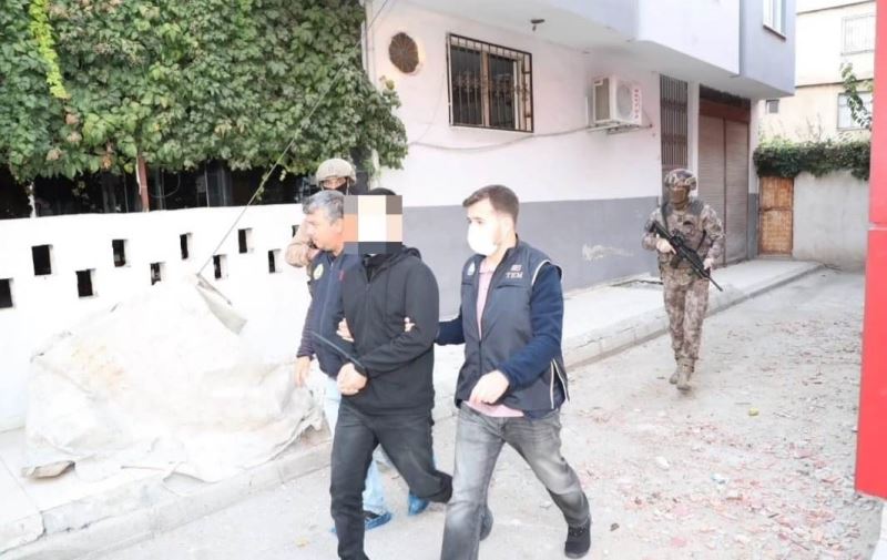 Mersin’de PKK ile DEAŞ’a şafak operasyonu: 13 gözaltı
