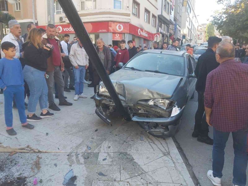 Fren yerine gaza basınca olanlar oldu
