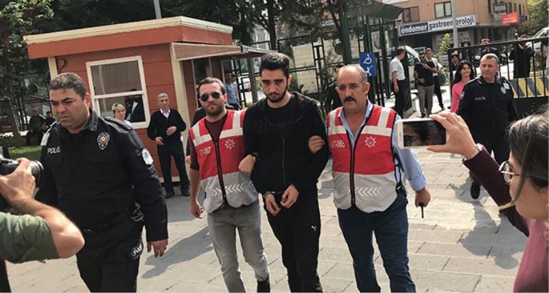 Bakırköy’de vatandaşların üzerine araba süren eski hakim ve savcı oğlu yeniden yargılanacak
