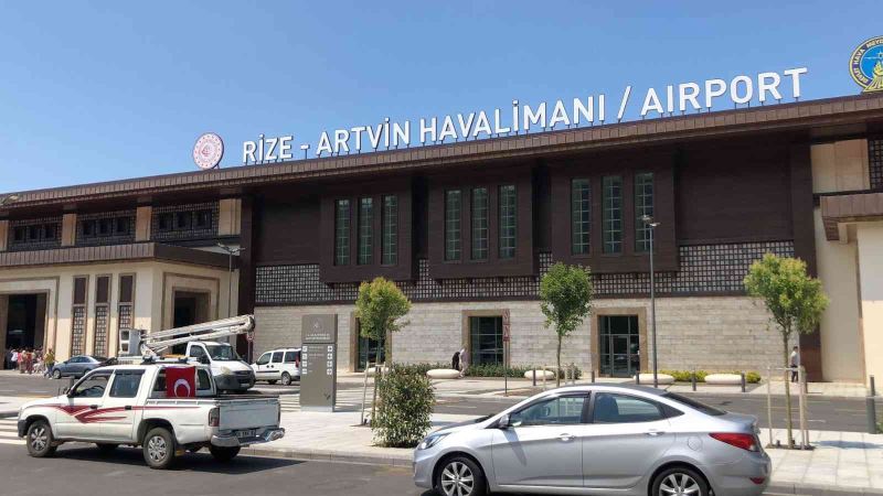Rize-Artvin Havalimanı’nı 4,5 ayda 347 bin 834 yolcu kullandı
