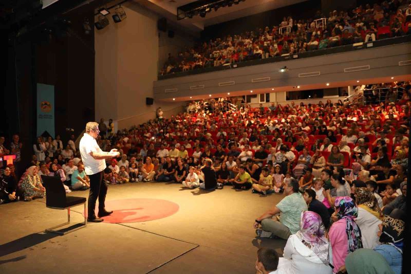 Alişan Kapaklıkaya’ya seyirci akını
