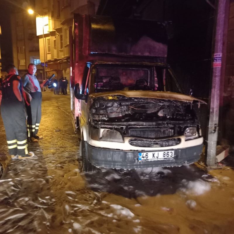 Kilis’te kamyonet kundaklayan şahıs yakalandı
