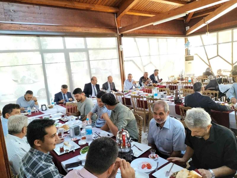 Köyceğiz’de din görevlileri kahvaltıda bir araya geldi
