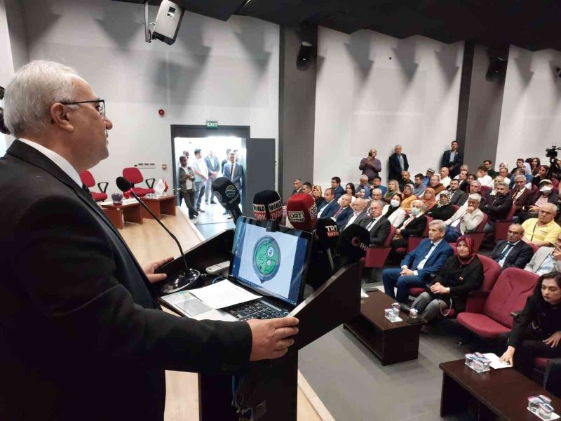 İlçe tarihini yeniden şekillendirecek 1. Çameli Sempozyumu yoğun katılımla başladı
