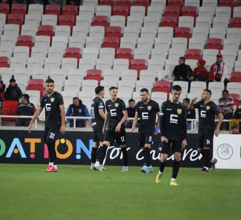 UEFA Avrupa Konferans: Sivasspor: 1 - Ballkani: 2 (İlk yarı)
