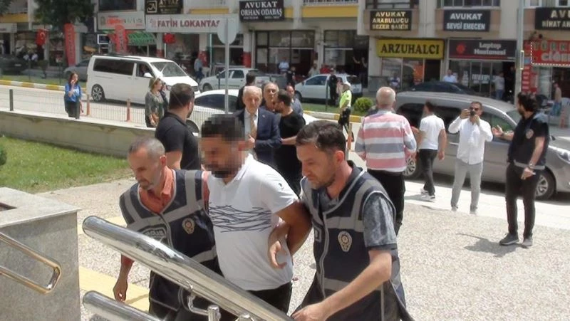 Baldızını sokak ortasında öldürdü, 