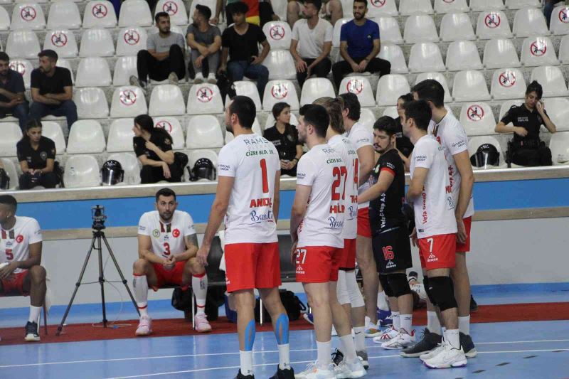 AXA Sigorta Efeler Ligi - Cizre Belediyespor: 1  - Bursa BŞB.: 3
