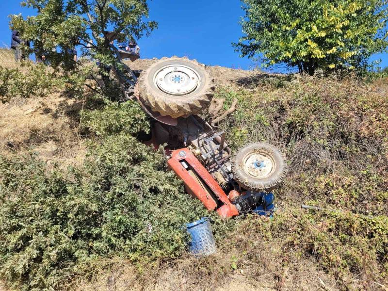 Kiraz’da traktör devrildi: 1 ölü
