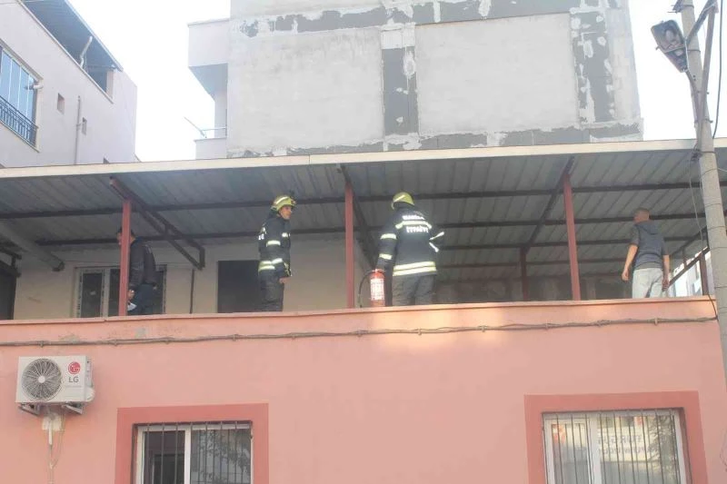 Sağlık ocağında çıkan yangın korkuttu
