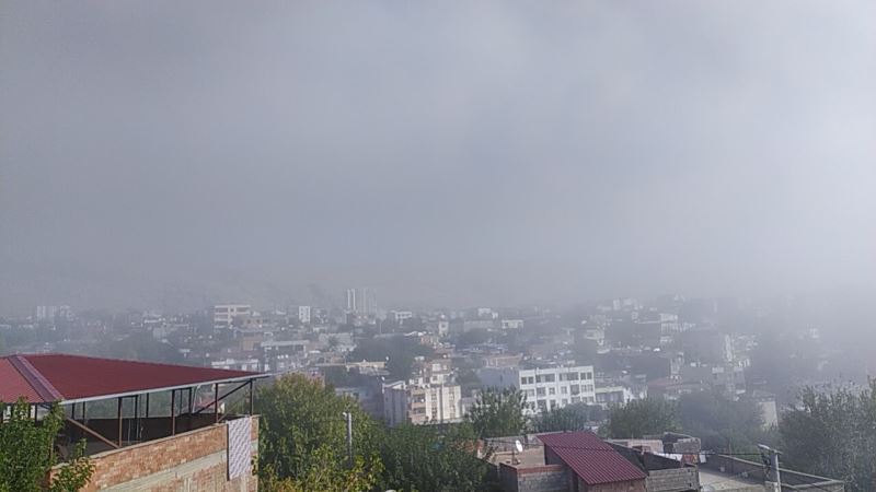 Silvan’da yoğun sis etkisi
