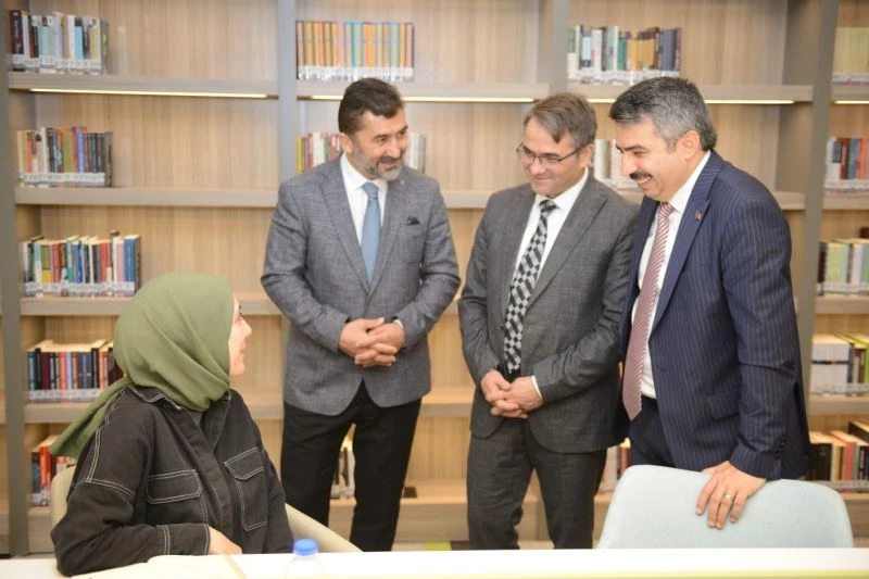Yıldırım’ın 2’nci uyumayan kütüphanesi açıldı
