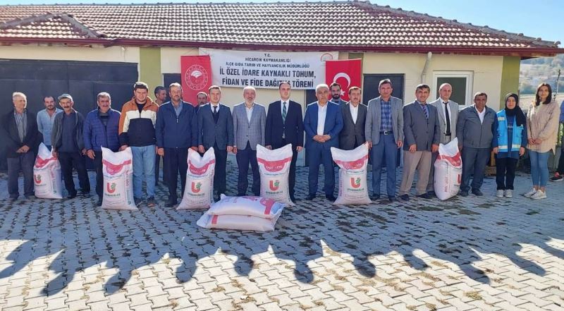 Hisarcık’ta çiftçilere yüzde 50 hibeli 40 ton arpa ve buğday tohumu dağıtıldı
