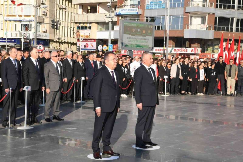 Gazi Mustafa Kemal Atatürk vefatının 84’üncü yılında anıldı
