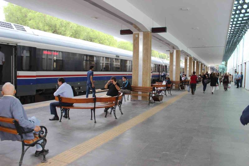 Aydın’da tren ücretleri zamlandı

