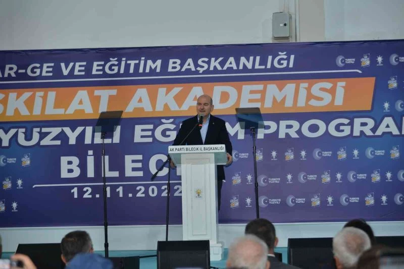 Bakan Soylu: “Allah nasip ederse bir tek terörist kalmayacak, silip süpüreceğiz”
