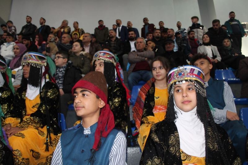 Nefesten Bar’a Binali Selman Türkiye Halk Oyunlarında düzenlemesiz kategoride Erzurum birinci oldu
