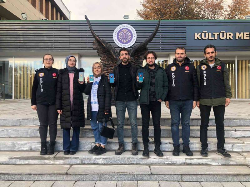 Erzurum Narkotik Suçlarla Mücadele şube ekipleri, gençler için sahada
