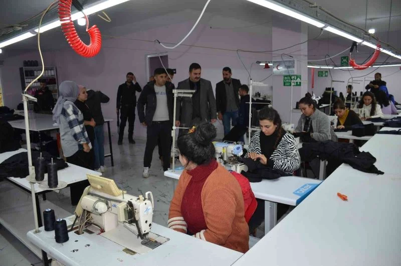 Beytüşşebap’ta kadın girişimci açtığı atölye ile istihdam sağladı
