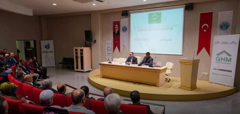 Üniversitede “Ortak Gelecek Toplantısı
