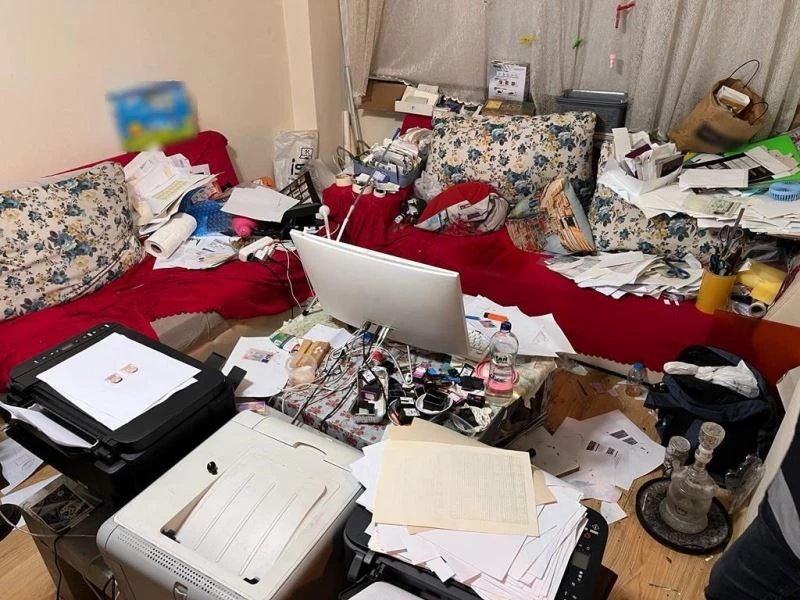 İstanbul’da sahte pasaport operasyonunda 2 şüpheli yakalandı
