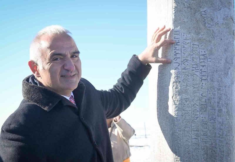 Türkiye, Moğolistan’daki Ata mirası Bilge Tonyukuk anıtını koruma altına alıyor
