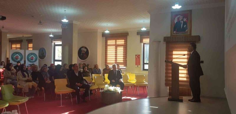 Bayburt’ta “Özel Eğitim Farkındalık Seminerleri” başladı
