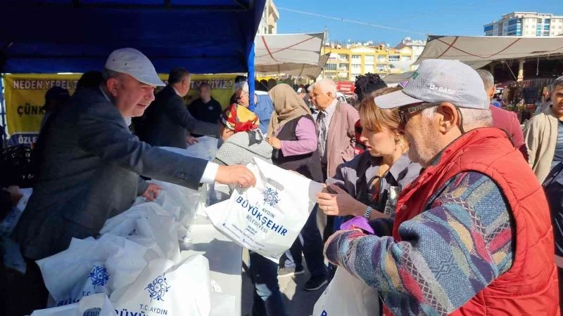 Aydın Büyükşehir Belediyesi ata tohumlarından kışlık sebze fidesi dağıtımına başladı
