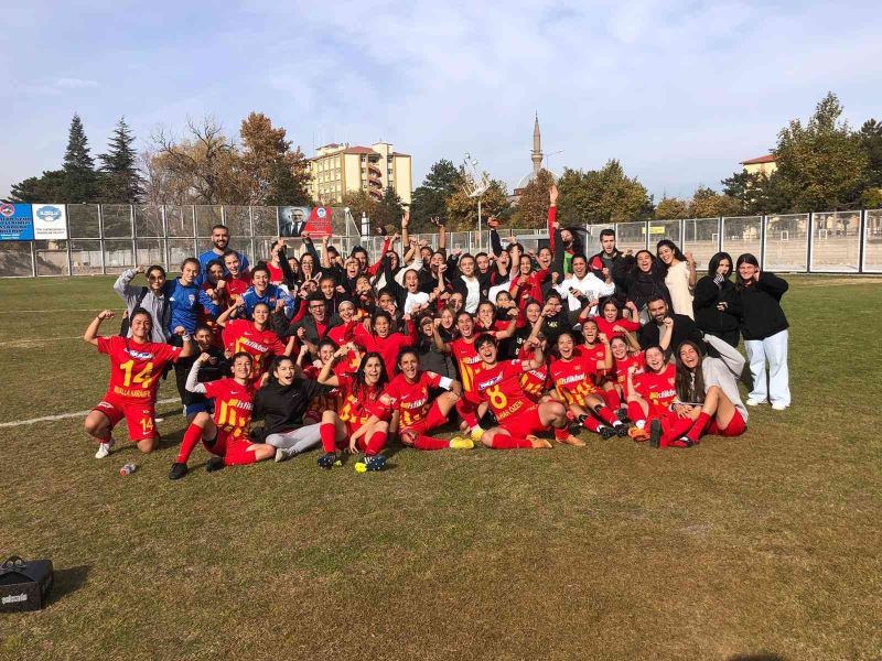 Kadınlar Futbol 1. Lig: Yukatel Kayseri Kadın FK: 2- Giresun Sanayispor: 0
