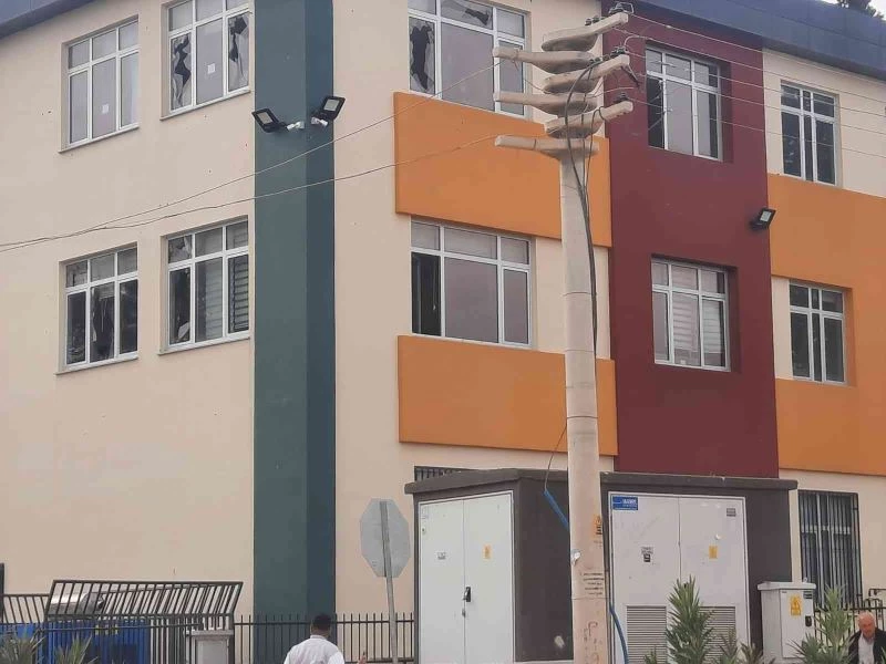 Karkamış’a 7 roket düştü
