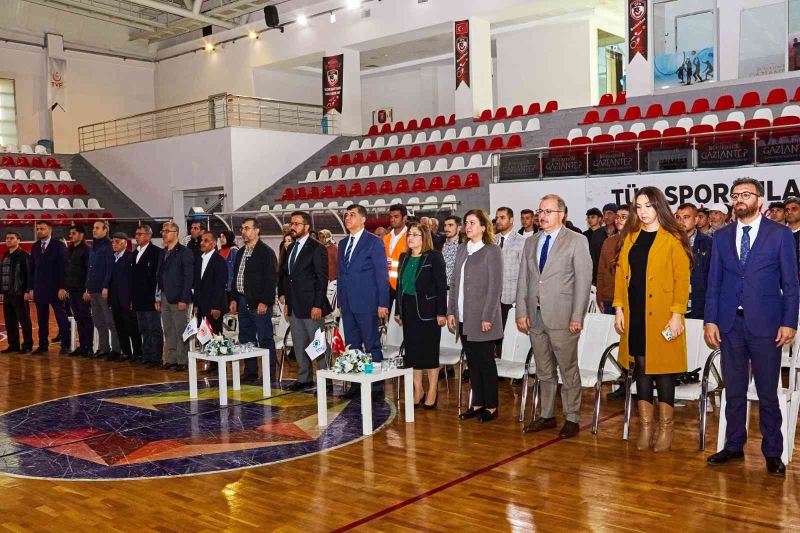 Şahin, Gaziantep’in kentsel dönüşüm projelerini anlattı
