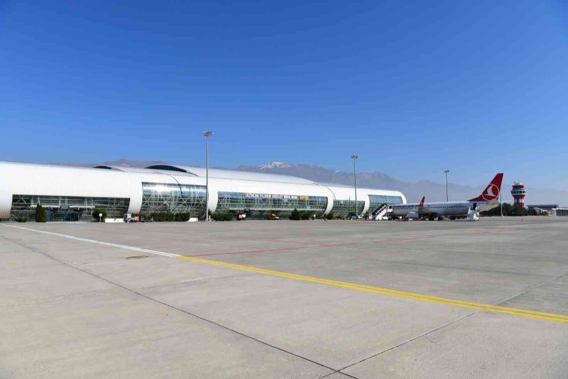 Erzincan Yıldırım Akbulut Havalimanı’ndan ekim ayında 25 bin 398 yolcu faydalandı
