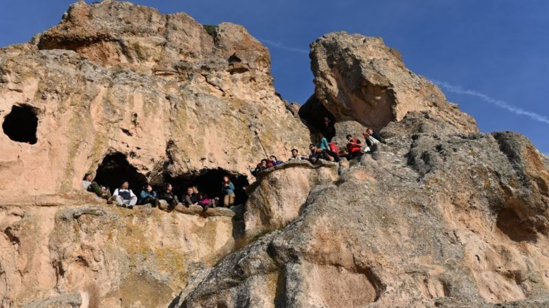 Doğa tutkunları Yılanlı Vadi’de 20 kilometre yürüdü
