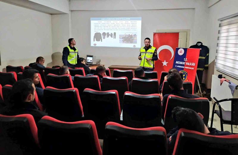 Trafik jandarmadan itfaiyeye trafik eğitimi
