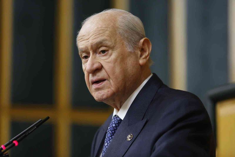 MHP Genel Başkanı Bahçeli’den ‘cumhurbaşkanlığı görev süresi’ açıklaması: “2 yetmez 3 olsun dersek ne yapacaksınız”
