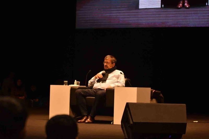 Hayati İnanç Balıkesirli gençlerle bir araya geldi
