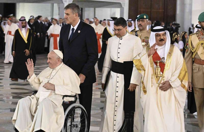 Papa Francis, Bahreyn’de
