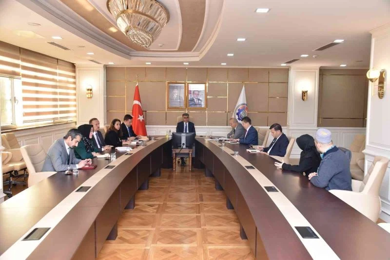 Vatandaşlar taleplerini Vali Gürel’e iletti
