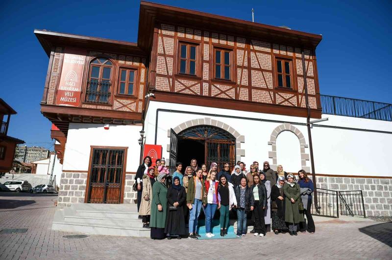 Hacı Bayram Veli Müzesi’ne ziyaretçi akını
