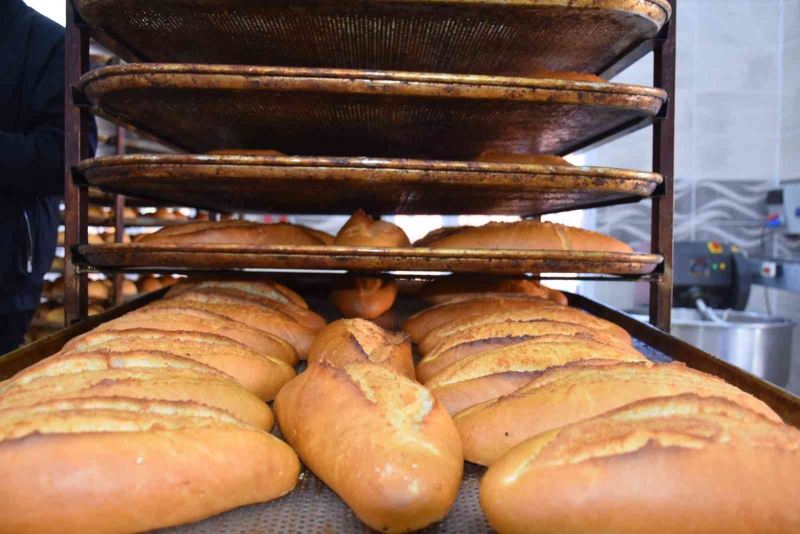 Siirt’te ekmek, halk ekmek büfelerinde 2,5 liradan satılacak
