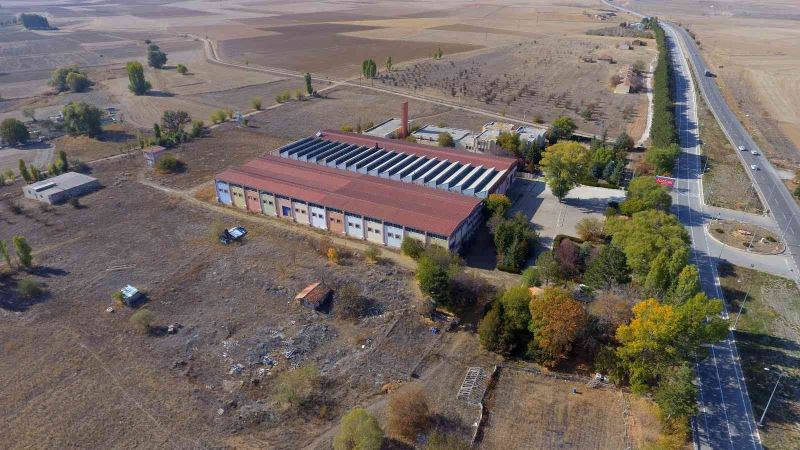 CHP’li belediye istihdam sağlamak amacıyla satın aldığı fabrikayı işletemeden kiraya veriyor
