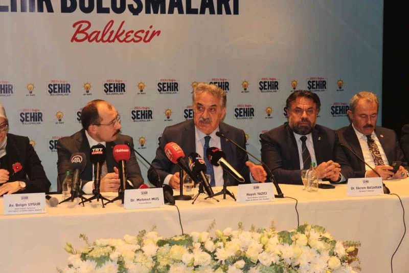 AK Parti Genel Başkan Yardımcısı Hayati Yazıcı’dan anayasa değişikliği yorumu
