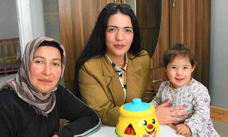 Evde özel eğitimle hayatları kolaylaştı
