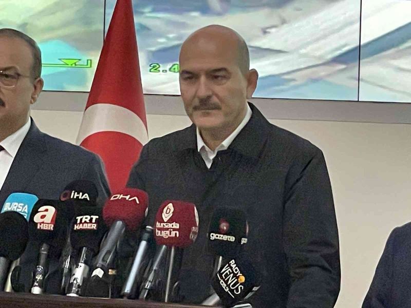 Bursa’da büyük uyuşturucu operasyonunu Bakan Soylu yönetti...Kökü kurutuluyor
