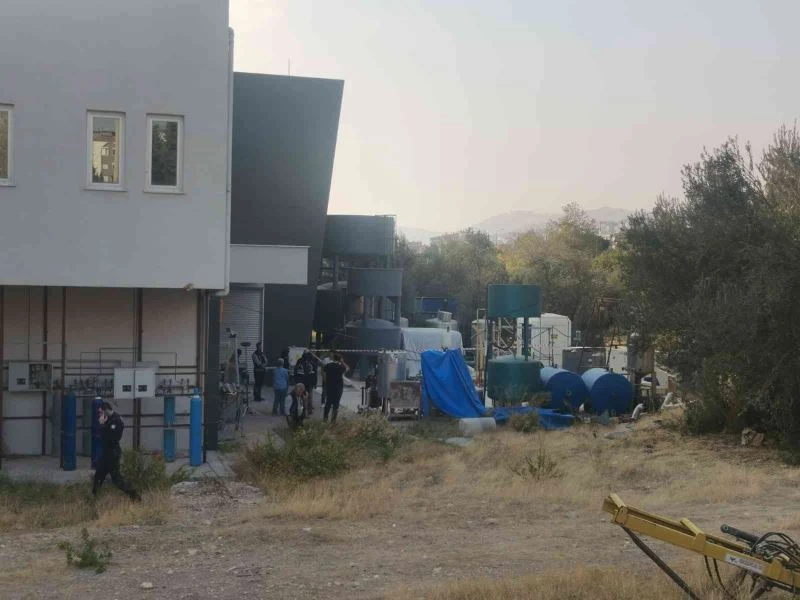 Ege Üniversitesinde deney sırasında patlama: 2 yaralı
