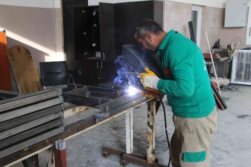 Haliliye Belediyesi üretip vatandaşların hizmetine sunuyor
