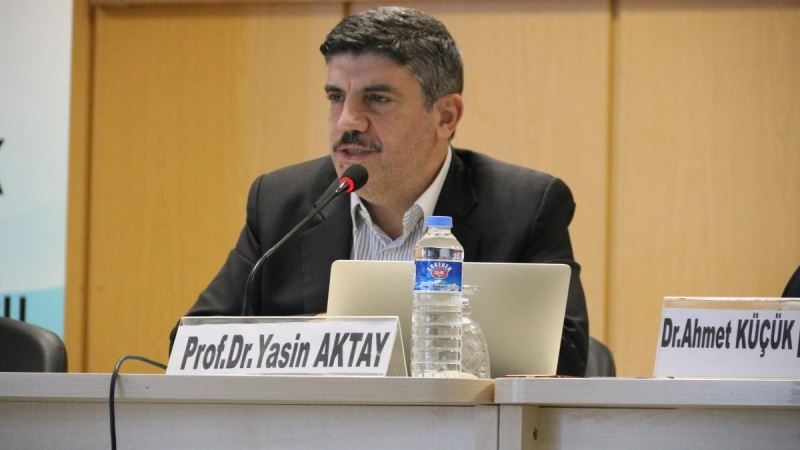 Profesör Aktay: “ Türkiye büyüyen bir ülke, bu nedenle göç alıyor”
